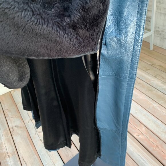 Vintage 70s Leather Double Breasted Faux Fur Removable Liner Belted Overcoat - Picture 10 of 16